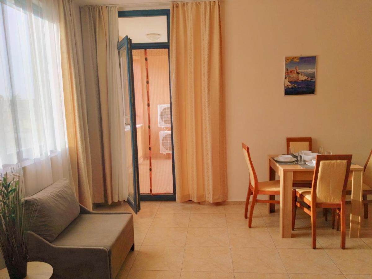Apartment Konstantin In Trakia Plaza ซันนีบีช ภายนอก รูปภาพ
