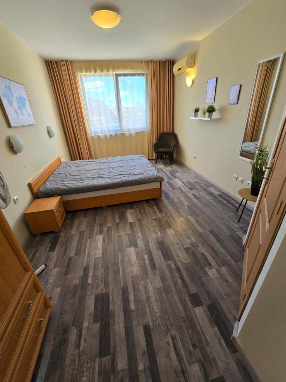 Apartment Konstantin In Trakia Plaza ซันนีบีช ภายนอก รูปภาพ