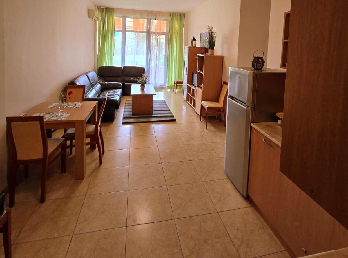 Apartment Konstantin In Trakia Plaza ซันนีบีช ภายนอก รูปภาพ
